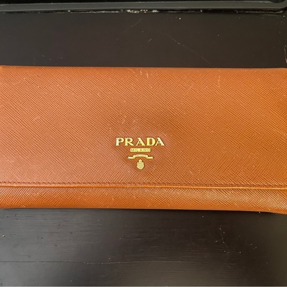 Prada Brown Leather Wallet - Picture 1 of 16